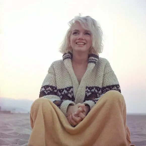 New The Marilyn Monroe 1962 Luxury Chunky Hand Knit Lambswool Wool Cardigan XL - Picture 15 of 15